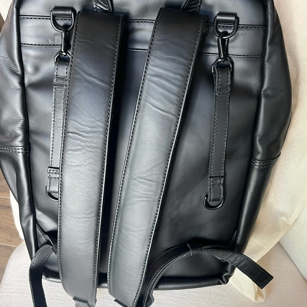 Parker Clay beautiful leather